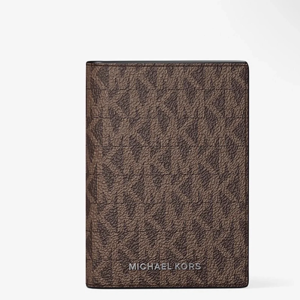 Michael Kors Bedford Travel Passport Wallet
